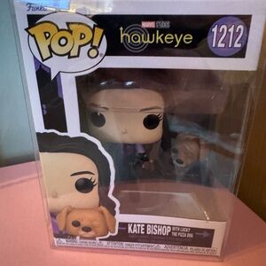 Funko Pop! Hawkeye Kate Bishop with Dog - Purple and Black